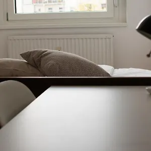 https://comfy-apartment-near-augarten.vienna-besthotels.com